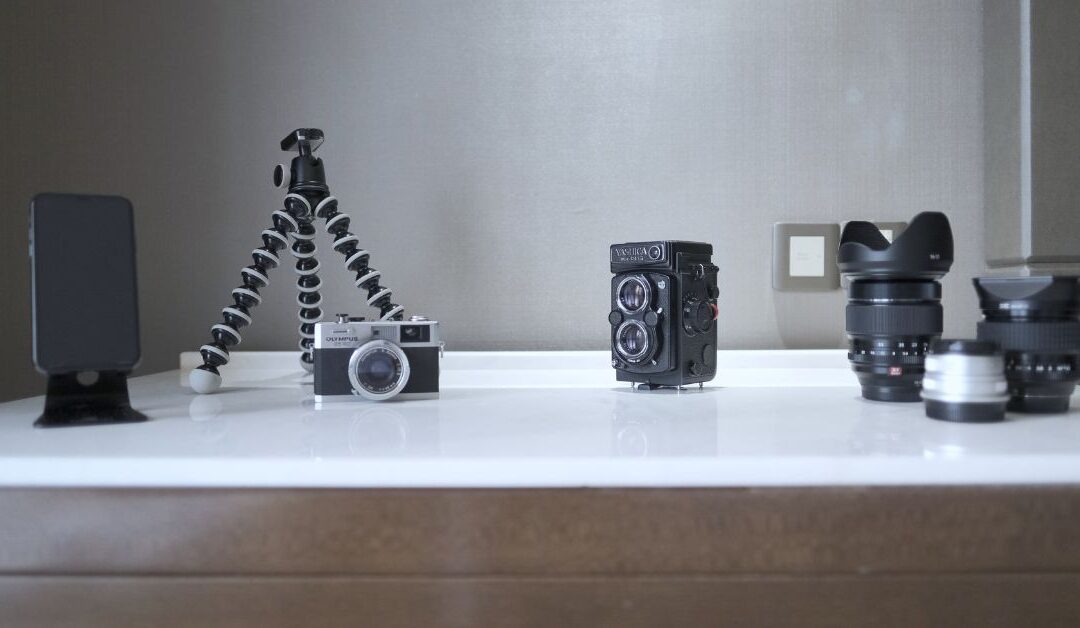 The Ultimate Guide to Choosing the Best Cameras & Photography Equipment in 2026